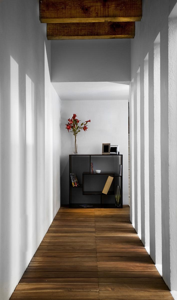 Tips to Enhance Your Home Corridors’ Appearance