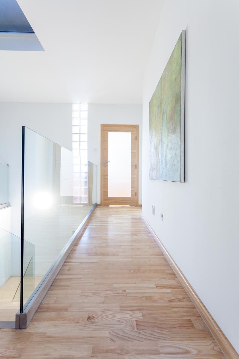 Tips to Enhance Your Home Corridors’ Appearance