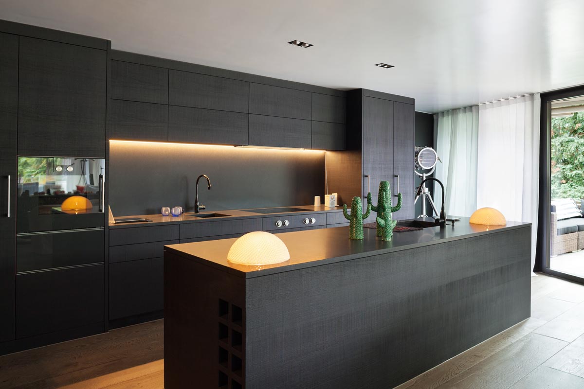 Five Interesting Ideas to Adorn Your Kitchen 