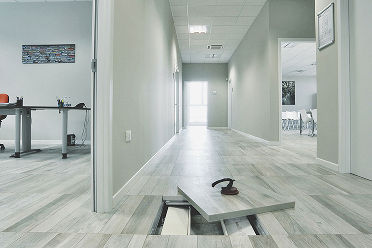 10 Inspirasi Raised Floor Untuk Rumah Dan Kantor