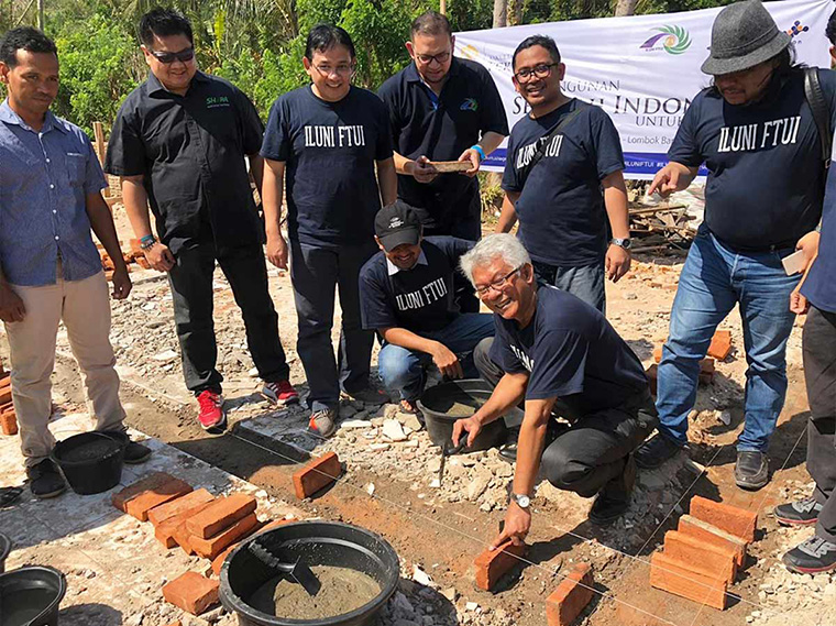 Pasca Gempa Lombok, Alumni FTUI dan Alumni Ars UI Pulihkan dengan Bangun Sekolah dan Hunian Sementara