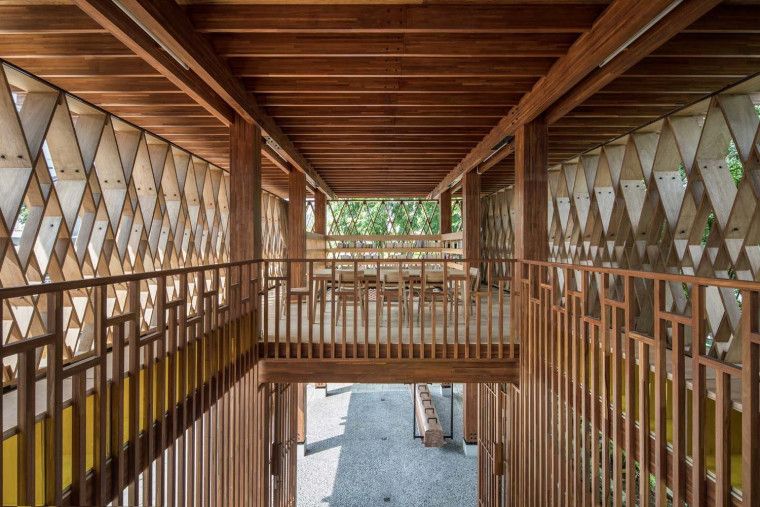 SHAU’s Microlibrary in Semarang Exemplifies How a Tiny Building Could Bring Holistic Impacts