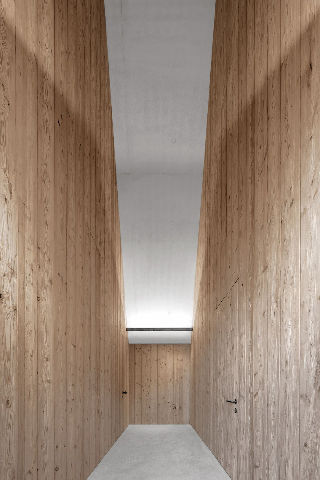 Timber interior cladding