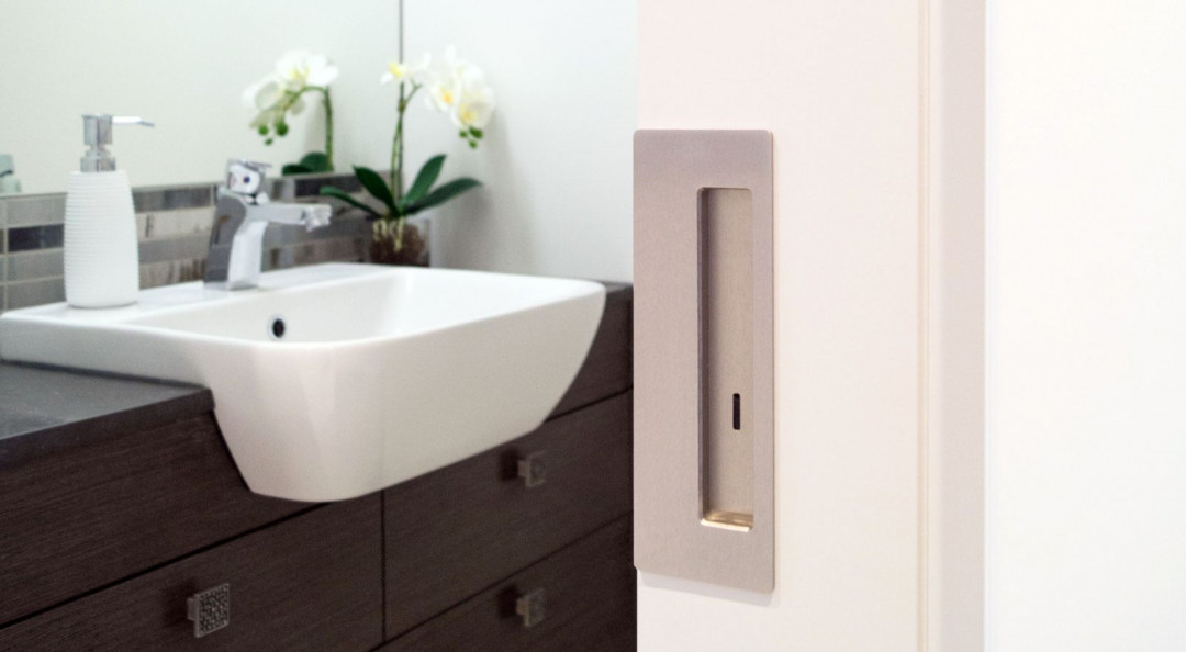 Choosing the Right Sliding Door Hardware for your Bathroom