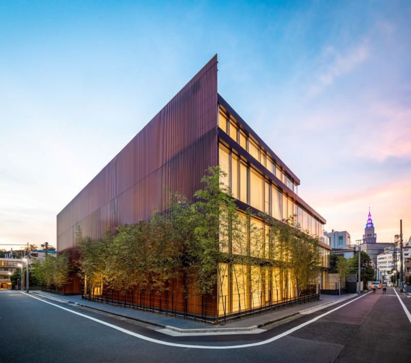 Kengo Kuma and Rolls-Royce create bespoke ‘Dawn’ for Tokyo Penthouse