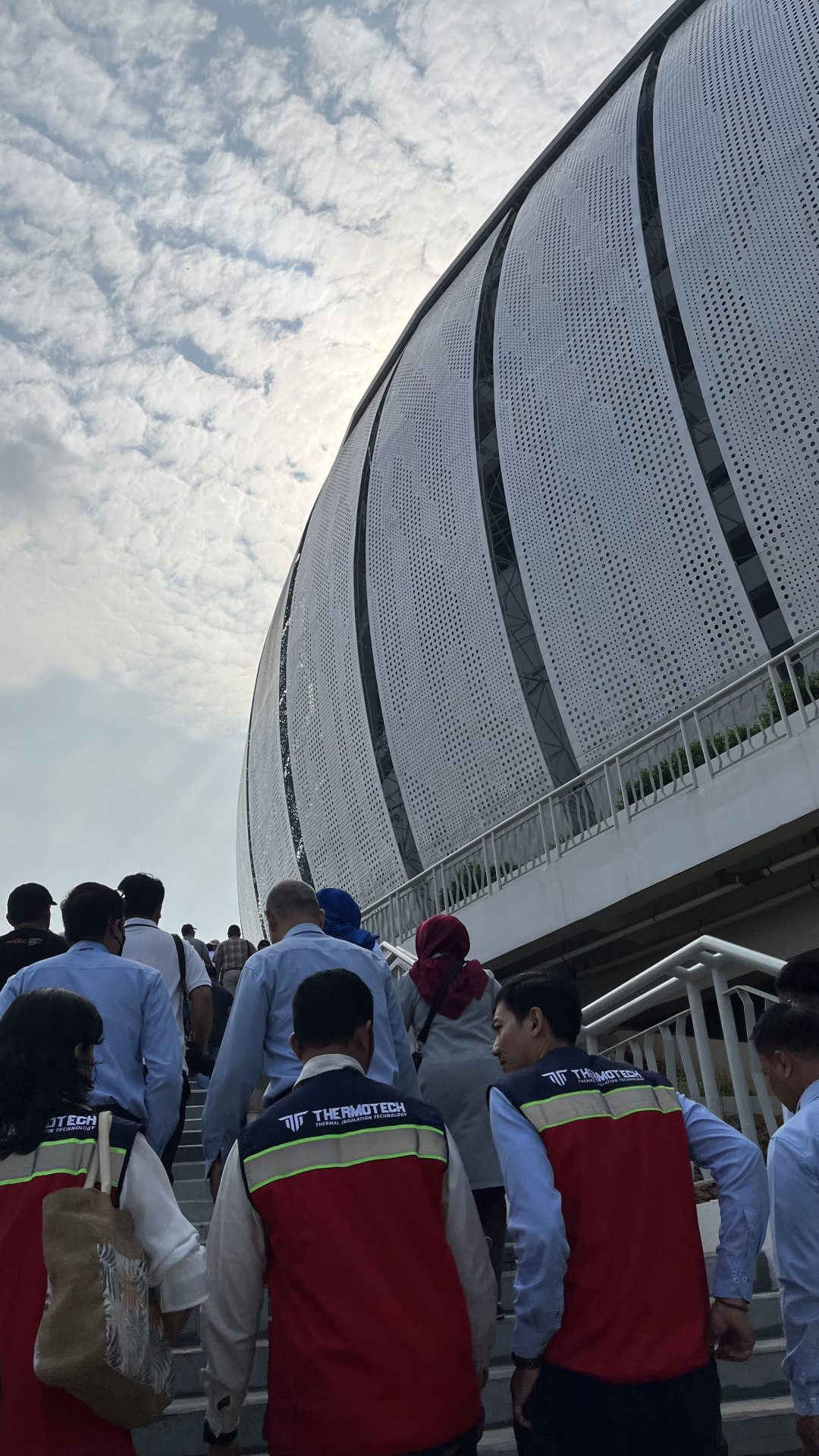 Kolaborasi INKINDO dan Archify: Ekplorasi Konstruksi Terkini dalam Project Tour Jakarta International Stadium