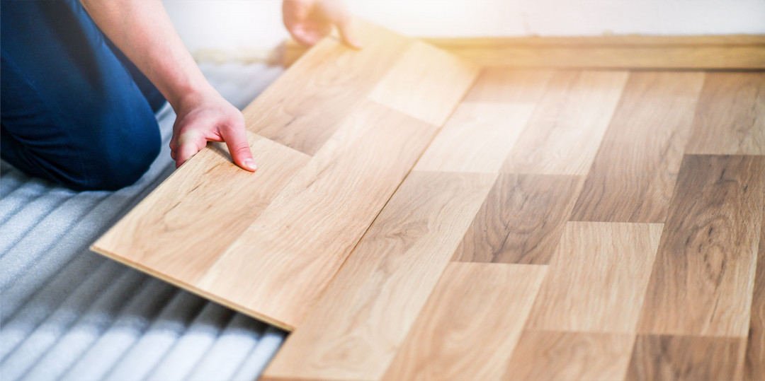 Laminate Flooring vs Timber Flooring: Deciphering the Distinctions