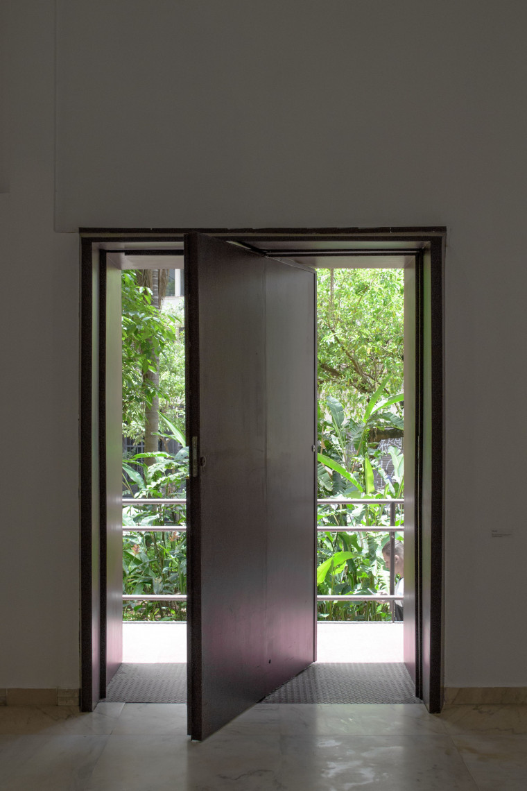 Deliver Timeless Aesthetic and Function with Pivot Doors