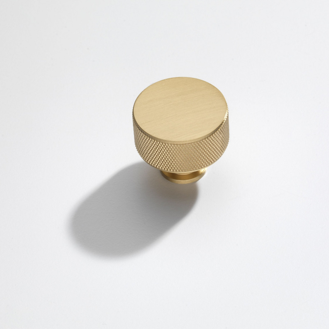 Henley Knob in 4 finishes from Archant