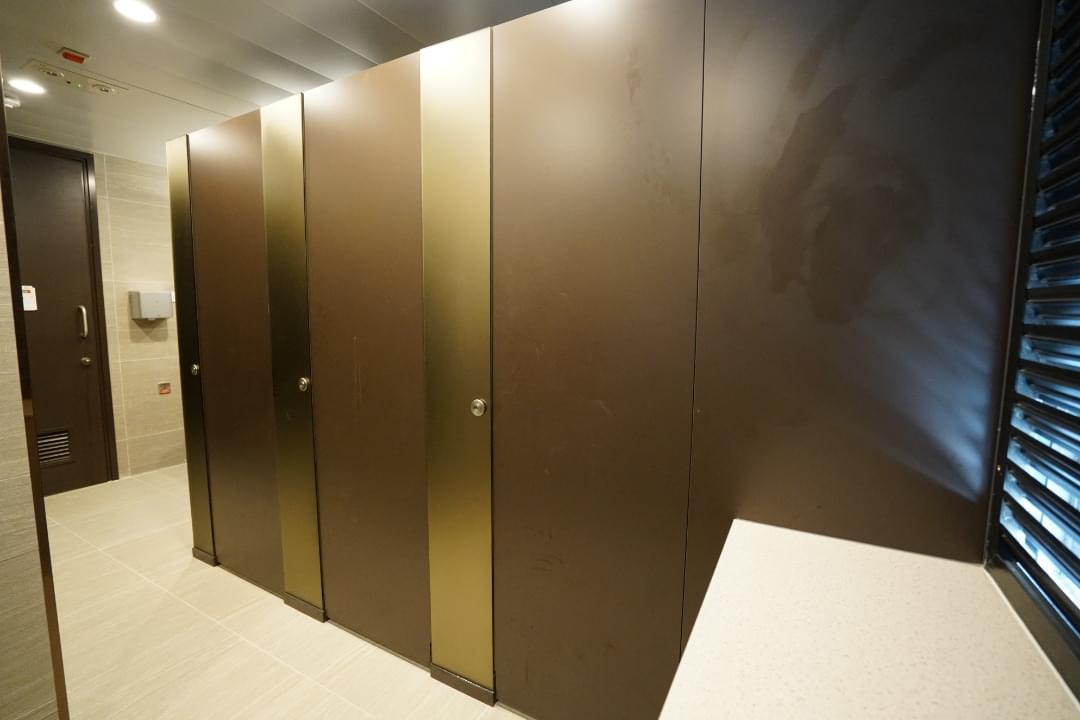 TOPIA FA Lavatory Partitioning System from Jibpool