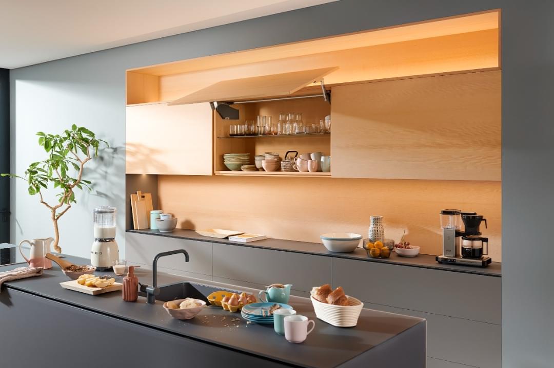 AVENTOS HS - Up & Over Lift System from Blum