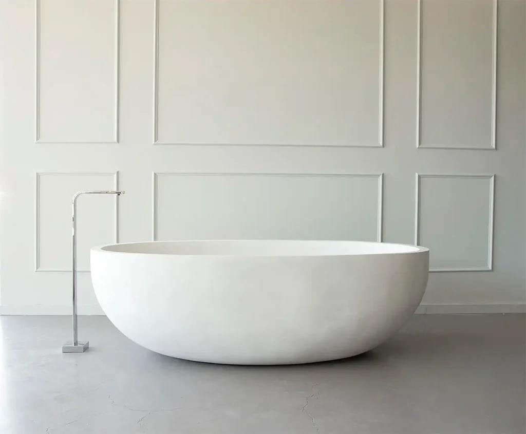 Rubens – Stone Composite Bath from Volupto