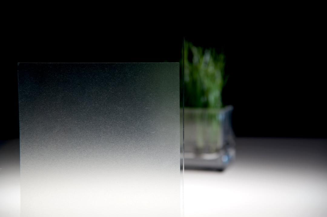 3M™ FASARA™ Glass Finishes - Fine Crystal SH2FNCR, 1270 mm x 30 m from 3M Architectural Surface and Glass Finishes