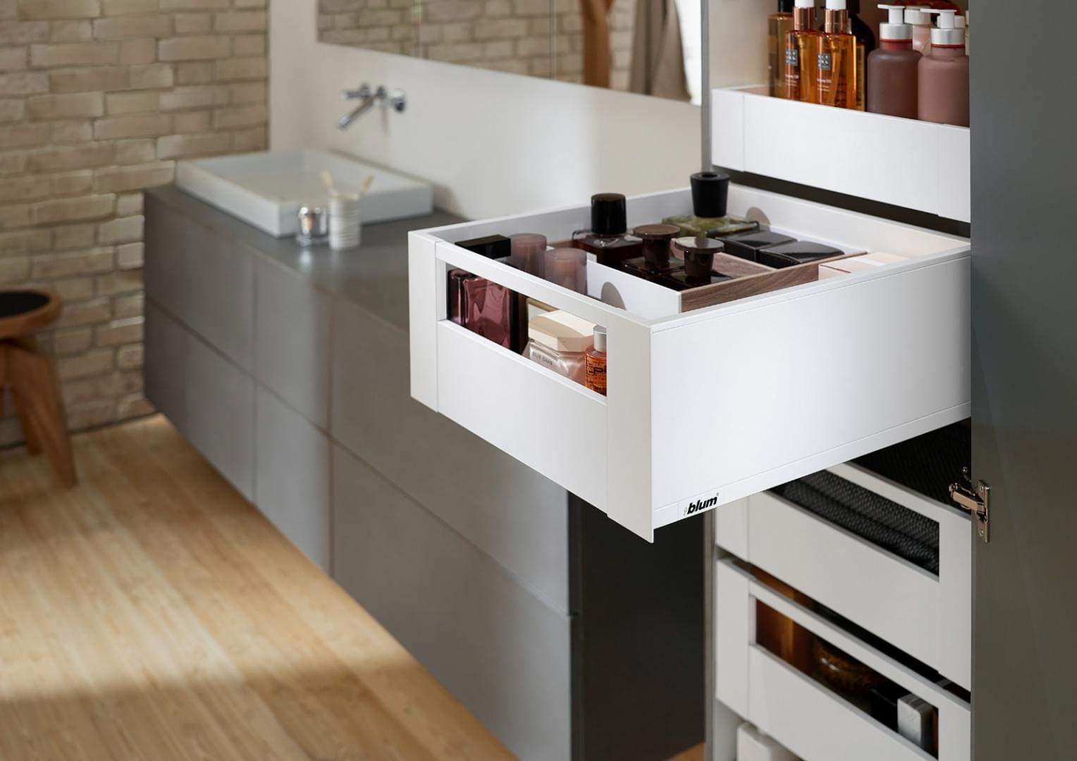 LEGRABOX High Fronted Inner Pull-Out - C Height from Blum