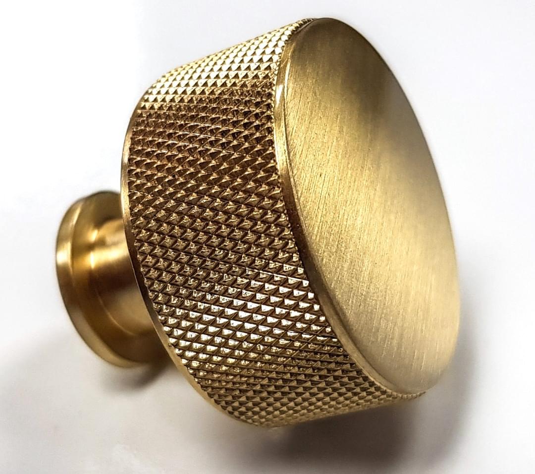 Henley Knob, 35mm dia., Brushed Brass from Archant