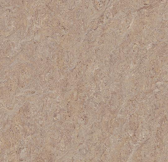 Marmoleum Marbled - 5804 | Pink granite from Inzide