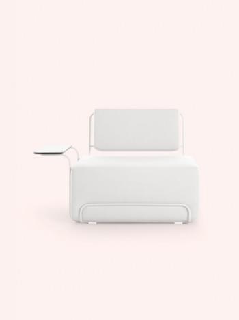 Lily Lounge Chair from Vastuhome