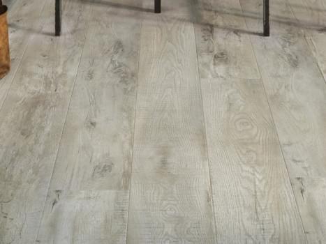 Moduleo 55 Impressive Collection - Country Oak from GH Commercial