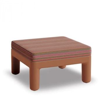 Kube Bench from Gold Medal Safety Interiors