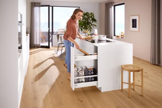 SPACE TWIN - Cabinet Application from Blum