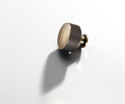 Henley Knob, 35mm dia., Brushed Bronze from Archant