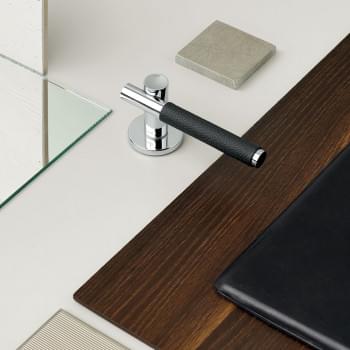 BILBAO Lever Handle | Leather from Archinterface