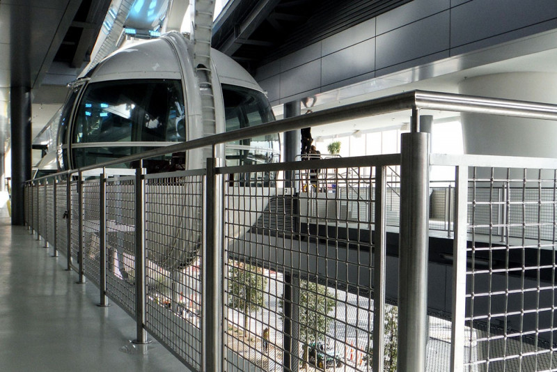 Going Above and Beyond with Wovenpanel® Railings - High Roller, Las Vegas