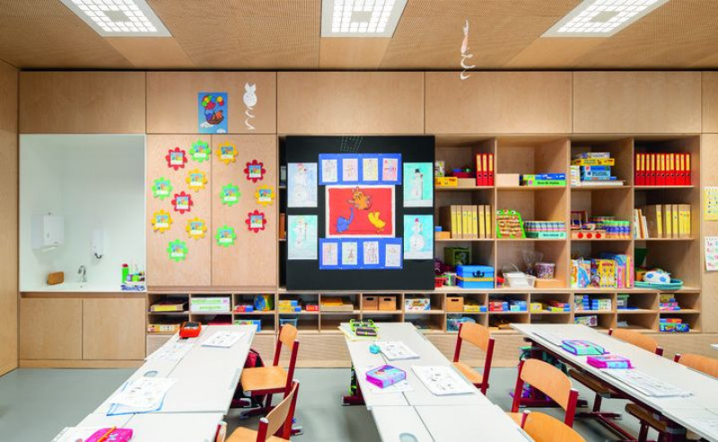 LIGHT AS A LEARNING AID: NEEDS-BASED LIGHTING IN SCHOOLS