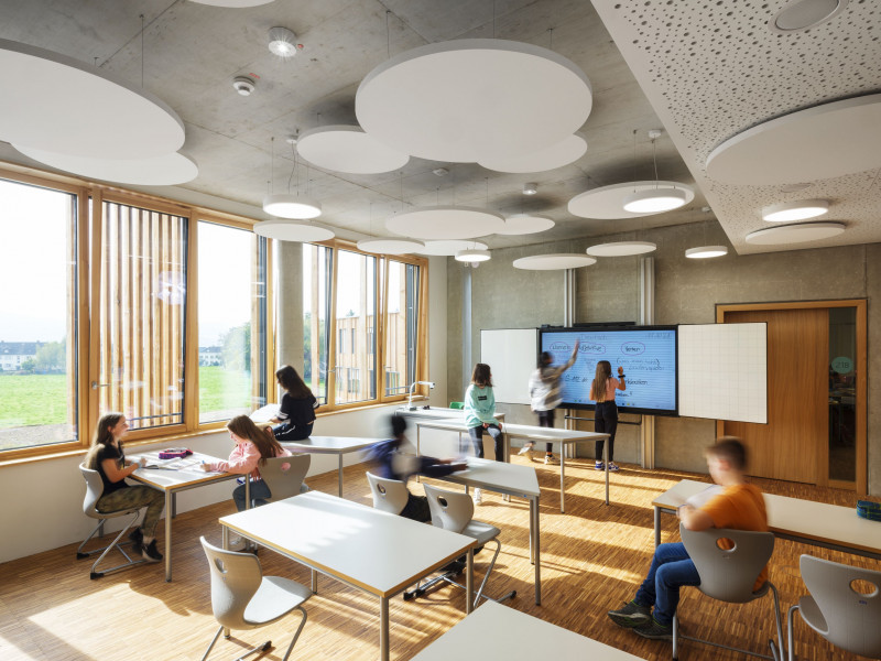 School Design: How to Create a Hybrid Learning Environment