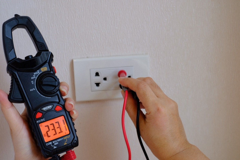 Common Electrical Hazards and How to Fix Them